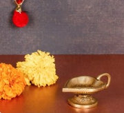 Brass  Leaf Design Oil Lamp